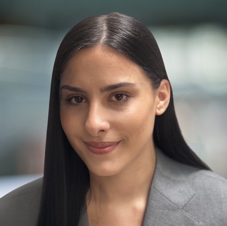 Julia_headshot (1)